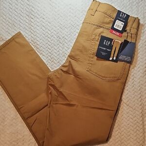 GAP Classic Khaki 5-Pocket Pants
